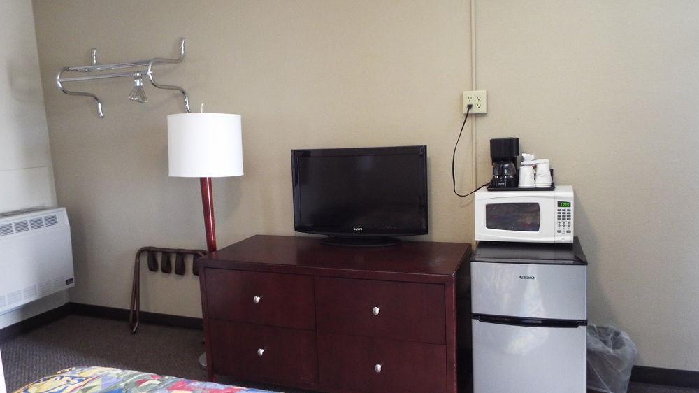 Modern Motel Vinton Екстериор снимка